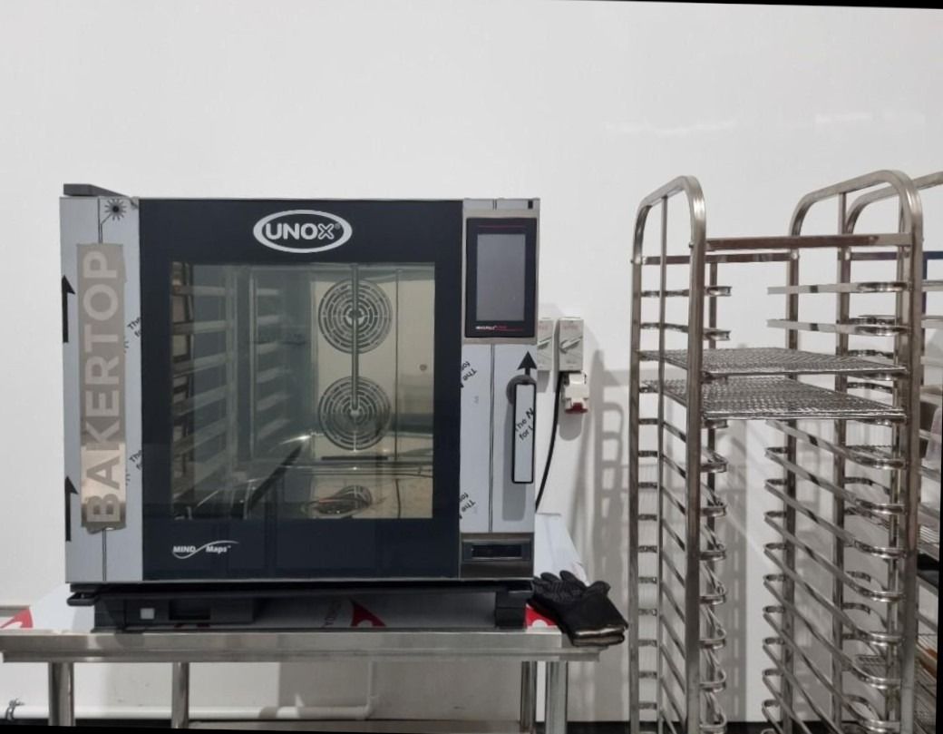Cheapest Day Use Food Factory! Equipped and Spacious for Production ...