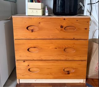 (Category: ) located in . Submitted by ice_phing (Listing ID 1347460161, Image 1). Description: .