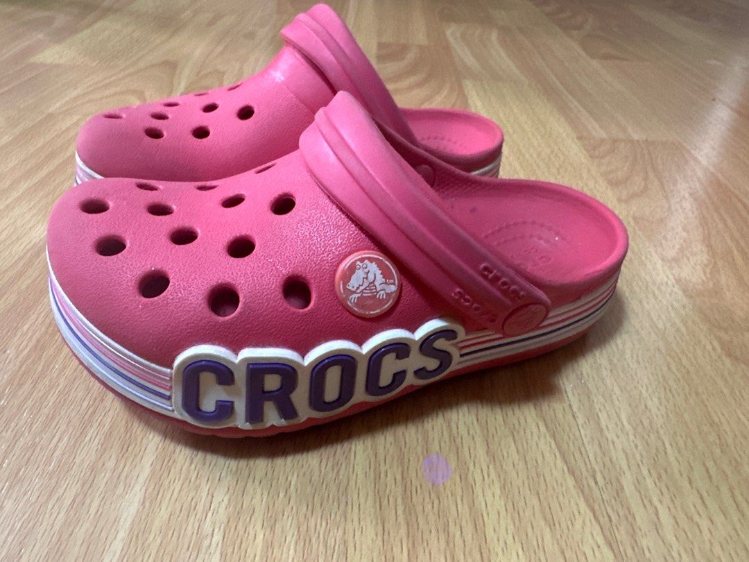 Crocs kid size C10 (Category: Babies & Kids Fashion) located in Pasay City. Submitted by mliam (Listing ID 1347283024, Image 1). Description: .