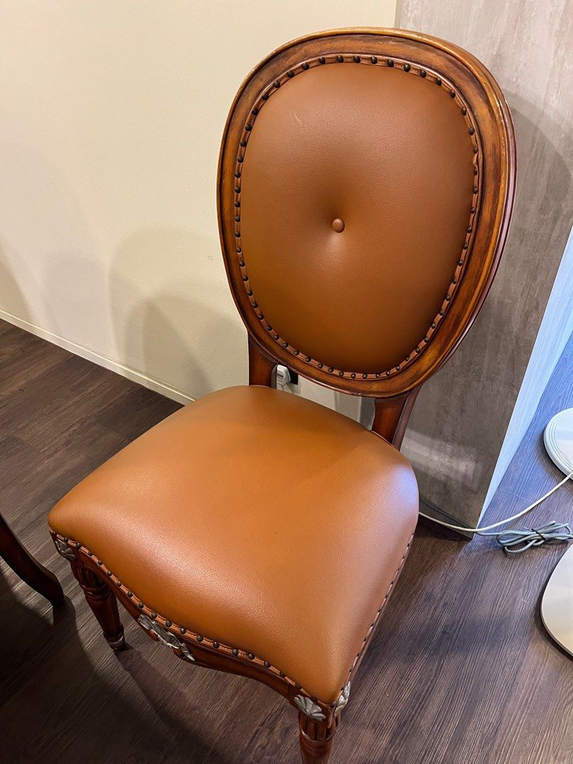 Dining Table Set (Category: Tables & Sets) located in Singapore. Submitted by lwhe46 (Listing ID 1347419338, Image 3). Description: 240cm x 120cm Include 6 chairs.