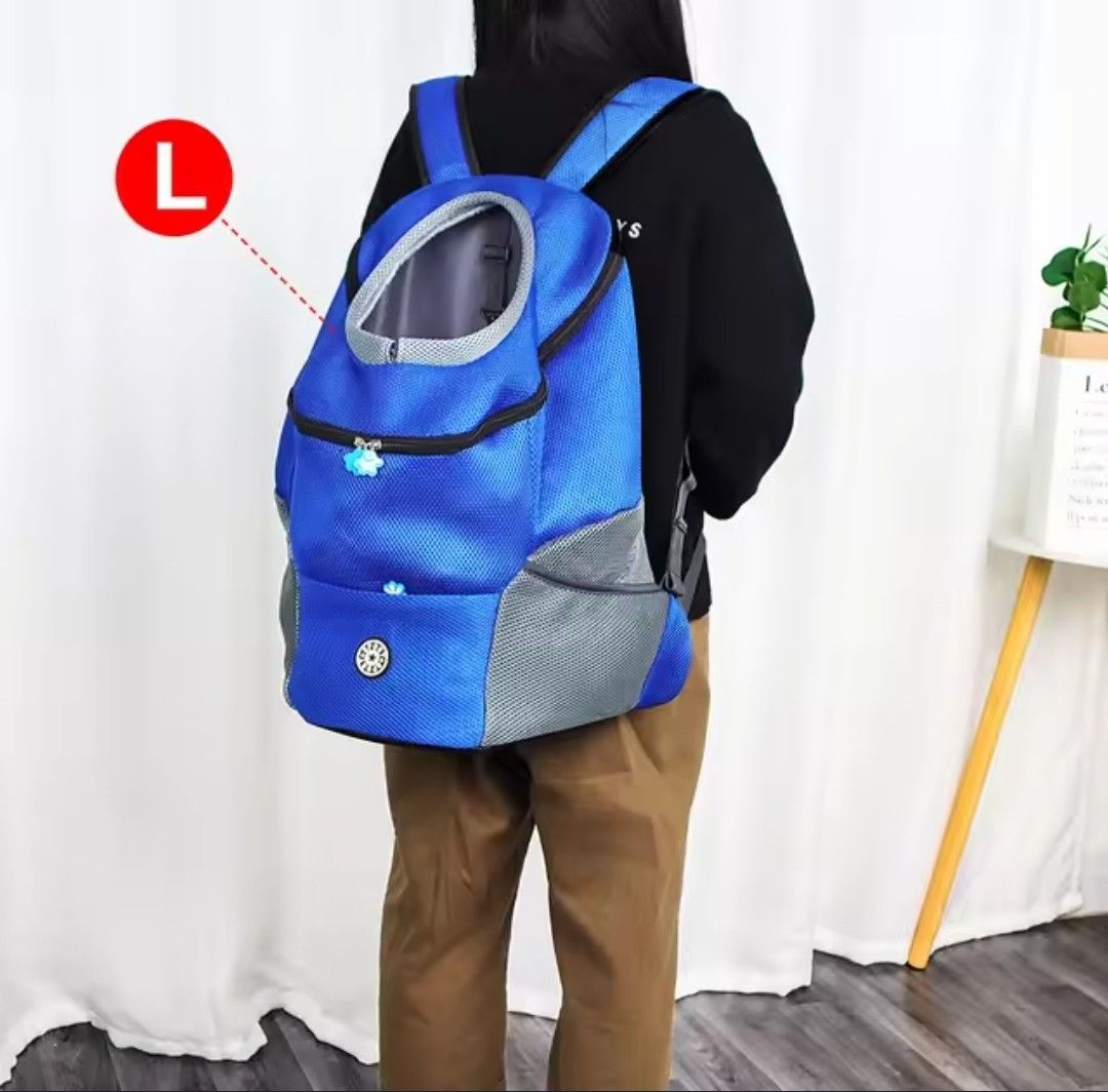 Dog/ pet carrier (Category: Carriers & Slings) located in Baguio. Submitted by ozara.06 (Listing ID 1347388540, Image 2). Description: Dog carrier Large New 600 nalangs.