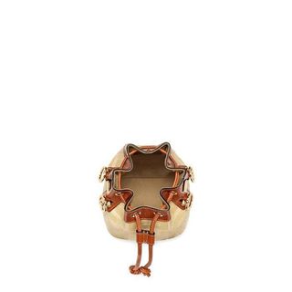 (Category: ) located in . Submitted by luxcurated (Listing ID 1347340481, Image 1). Description: .