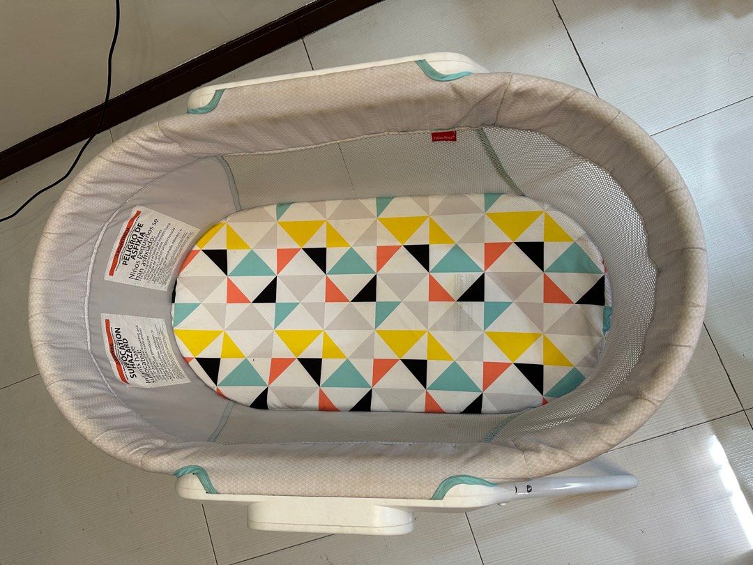 Fisher price stow 'n go (Category: Cots & Cribs) located in Quezon City. Submitted by vvolf (Listing ID 1347441172, Image 2). Description: Orginal price 9k+++ Please see attached photos With box Issues: never tried the vibration features not sure if working properly Slightly negotiable .