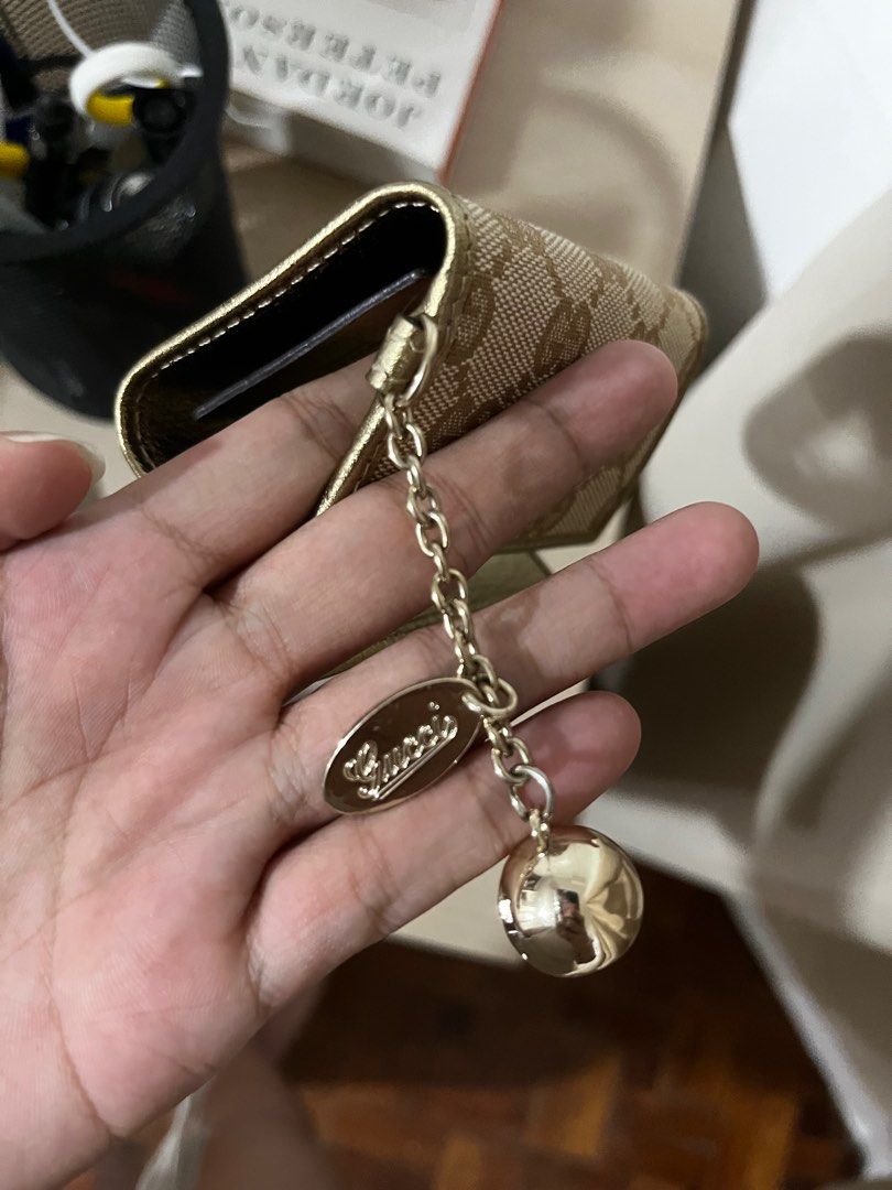 gold gucci authentic key holder (Category: Wallets & Card holders) located in Angeles City. Submitted by vvsdeclutter (Listing ID 1347402342, Image 3). Description: authentic! from japan.