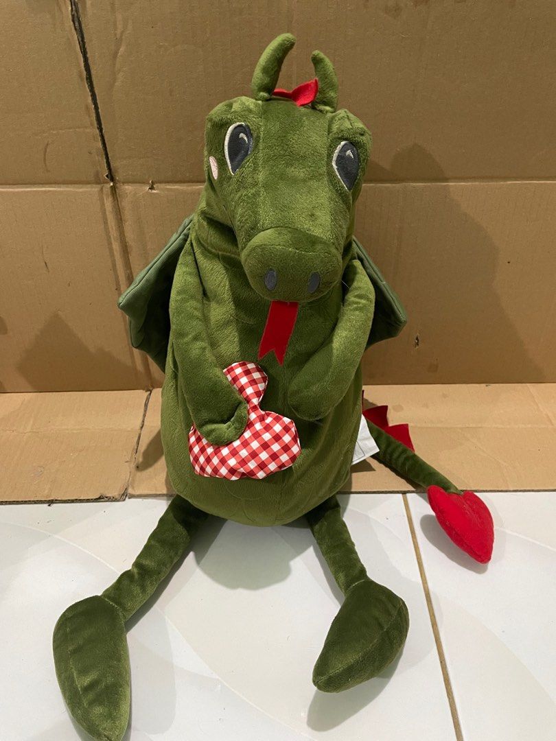 IKEA Dragon 22” FLYGDRAKE Heart Stuffed Animal Plush (Category: Plushies & Soft Toys) located in Angeles City. Submitted by _camslair (Listing ID 1347454874, Image 1). Description: .