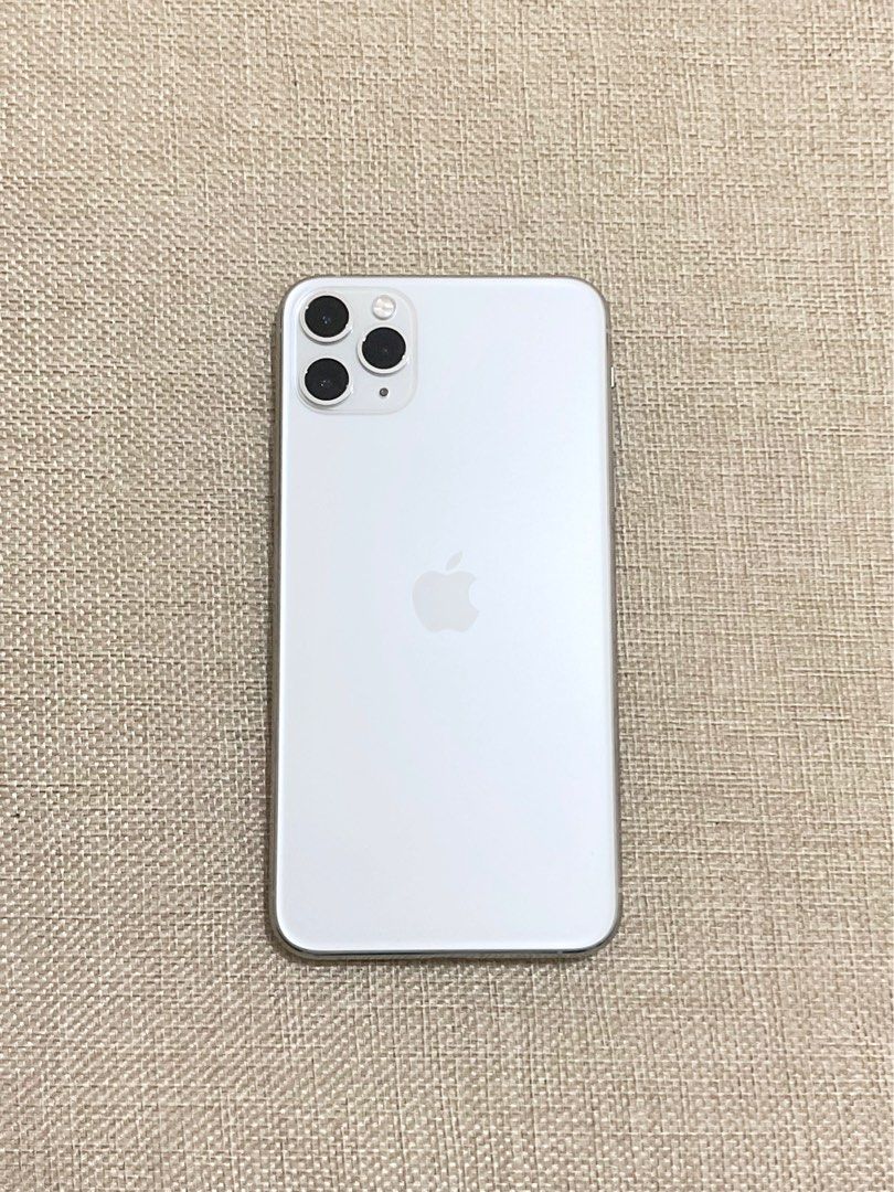 IPHONE 11 PRO MAX 256GB (LADY OWNED) (Category: iPhone 11 Series) located in Manila. Submitted by declutterweu (Listing ID 1347461056, Image 1). Description: FOR SALE 19k iPhone 11 Pro Max 256gb - White/ Silver openline to all sim • truetone: ✅ • face ID: ✅ • battery health: 73% original battery (oka pa din, can last 3 days kung di ginagamit) NO REPAIR HISTORY - with original box same serial number - no issues sa performance - check and test all 