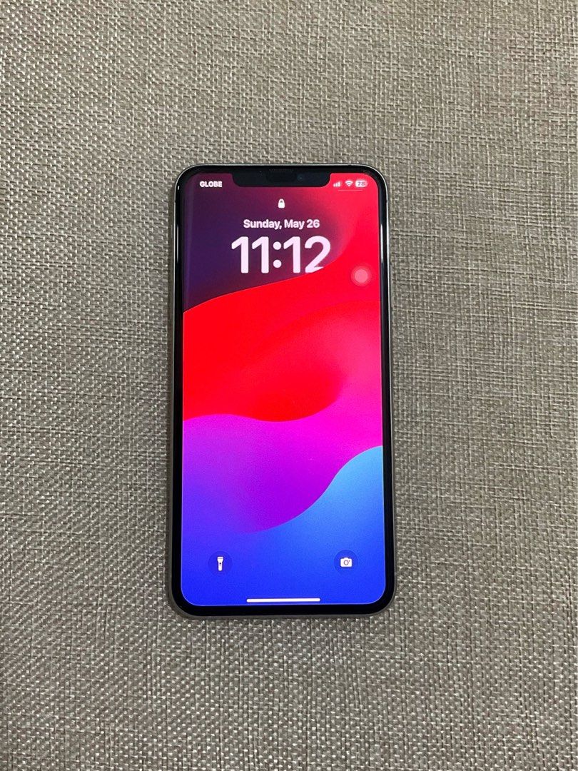 IPHONE 11 PRO MAX 256GB (LADY OWNED) (Category: iPhone 11 Series) located in Manila. Submitted by declutterweu (Listing ID 1347461056, Image 2). Description: FOR SALE 19k iPhone 11 Pro Max 256gb - White/ Silver openline to all sim • truetone: ✅ • face ID: ✅ • battery health: 73% original battery (oka pa din, can last 3 days kung di ginagamit) NO REPAIR HISTORY - with original box same serial number - no issues sa performance - check and test all 