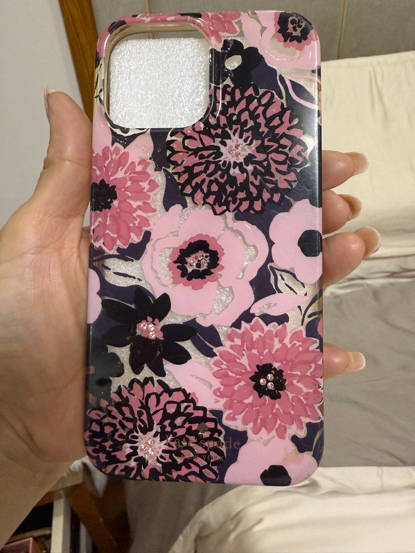 Kate Spade Iphone 13 promax case (Category: Cases & Sleeves) located in Rizal. Submitted by iamrissa (Listing ID 1347391538, Image 2). Description: Original kate spade case.