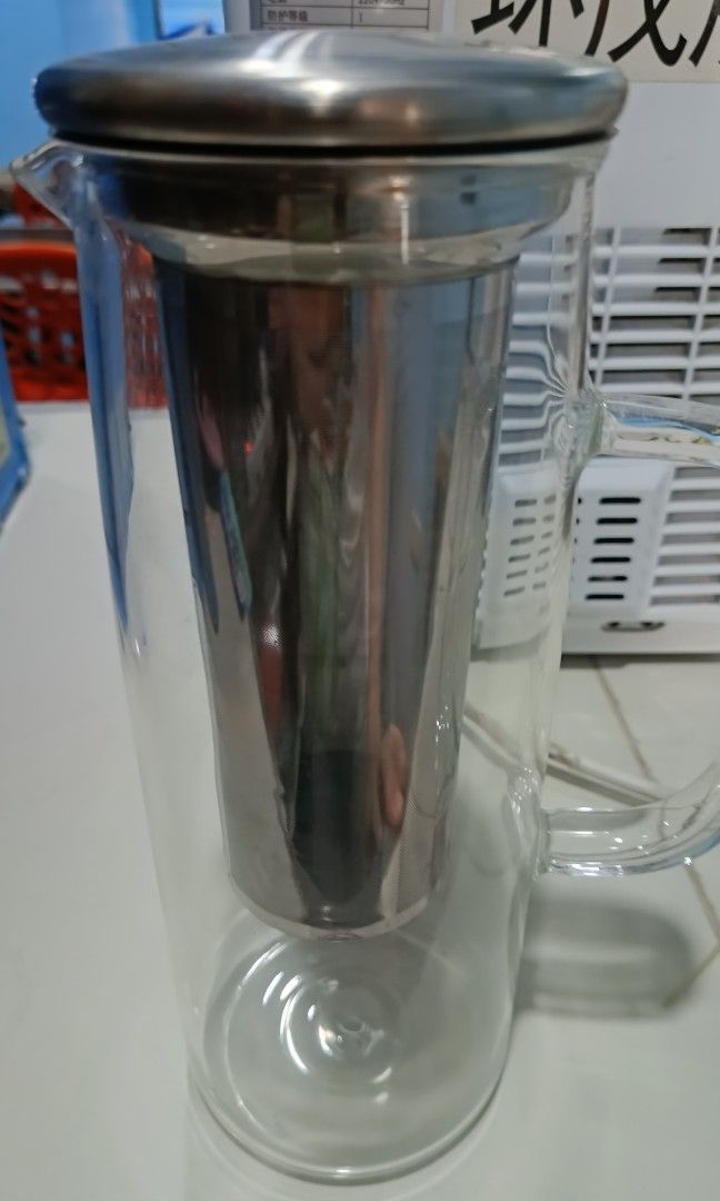 KCB Espresso Machine and Cold Brew Pitchers (Category: Coffee Machines & Makers) located in Pasay City. Submitted by nobledragona (Listing ID 1336290336, Image 3). Description: Inclusions: Espresso Machine 2 Portafilters 3 Cold Brew Pitcher Scooper Cold cups 22oz- 125pcs Hot Cups 16oz-64pcs.