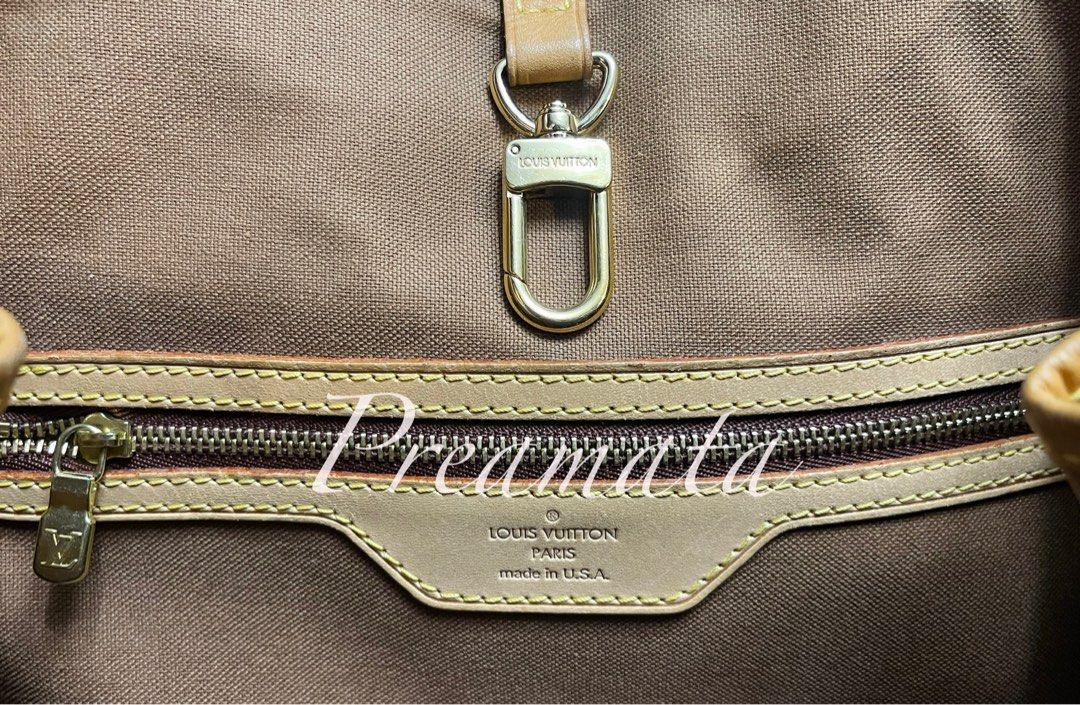 Louis Vuitton Batignolles Horizontal (Category: Luxury Bags & Wallets) located in Paranaque City. Submitted by preamata (Listing ID 1347439581, Image 3). Description: Louis Vuitton Batignolles Horizontal (Pre-loved) Made in USA * brown/beige * signature Monogram canvas/Vachetta leather trim * hook and eye fastening * side buckle fastening * two long top handles * main compartment * full lining * internal zip-fastening pocket * internal slip pocke