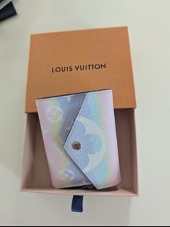 （分類：）位於 。 由 123124124 提交（商品編號 1347338425，圖片 1）。簡介： 。