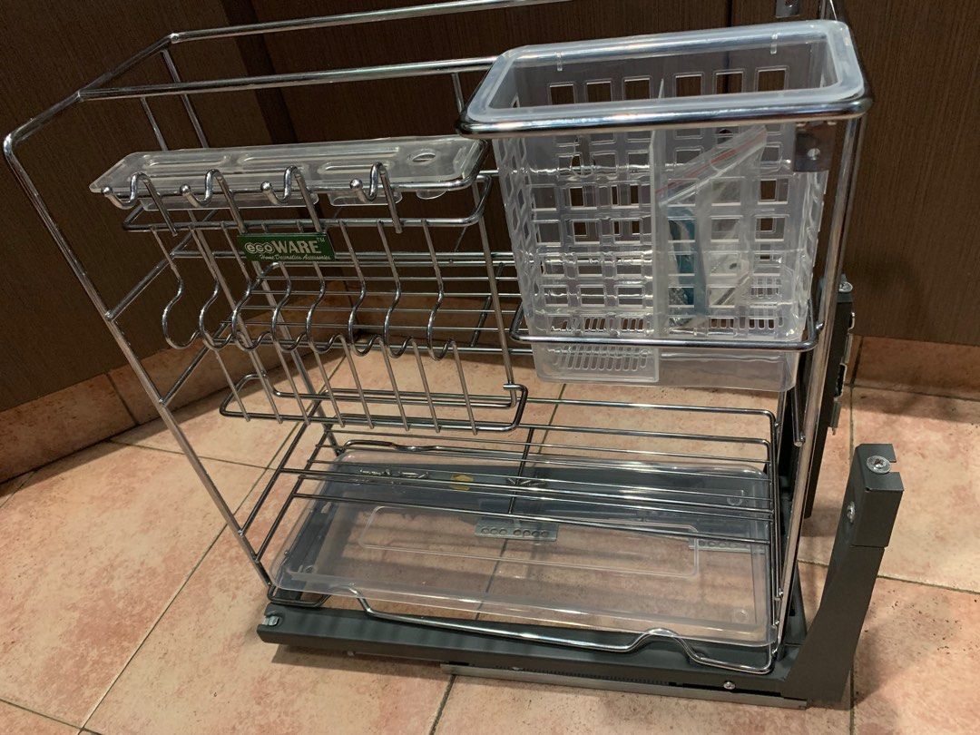 Multi-function Pull Out Basket (Category: Food Organisation & Storage) located in Singapore. Submitted by evbuyy (Listing ID 1347335922, Image 1). Description: ecoWARE PTJS023A size (W*D*H mm) 195*460*465.