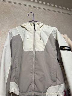 （分類：）位於 。 由 henrymnt 提交（商品編號 1347414044，圖片 1）。簡介： 。