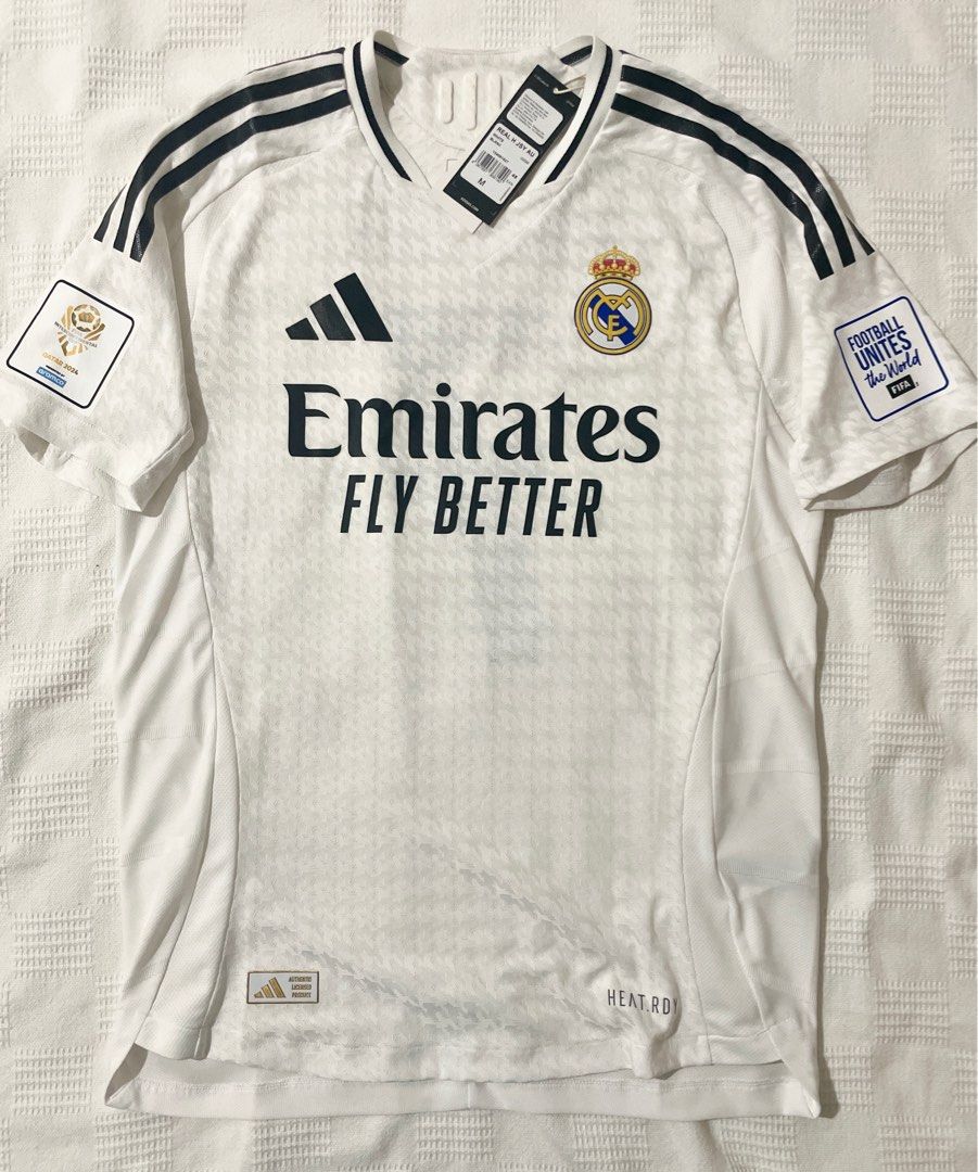 2019-20 REAL MADRID Player Issue Third Blue Name Set Sporting ID - #10 MODRIC EUR 35,22 - ES