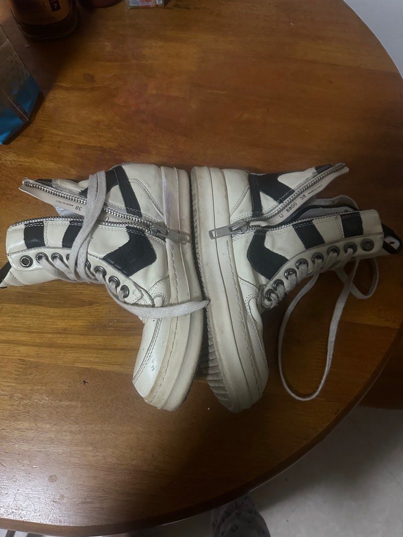 Rick Owens x Chrome Hearts Geobaskets (Category: Sneakers) located in Subic. Submitted by punkeedd (Listing ID 1347336593, Image 2). Description: rick x ch geobaskets 25.5cm well used, ukay pair minor scratches, replaced footbed 2000 nego + sf thru jnt/lalamove.
