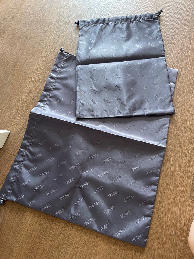 Rimowa Bag Organizer (Category: Luxury Bags & Wallets) located in Taguig. Submitted by supplementary (Listing ID 1347327337, Image 1). Description: This is from my authentic rimowa luggage. I sold the luggage and the buyer gave this to me to lessen the price a little. .