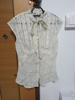 (Category: ) located in . Submitted by chic_runway (Listing ID 1347411003, Image 1). Description: .