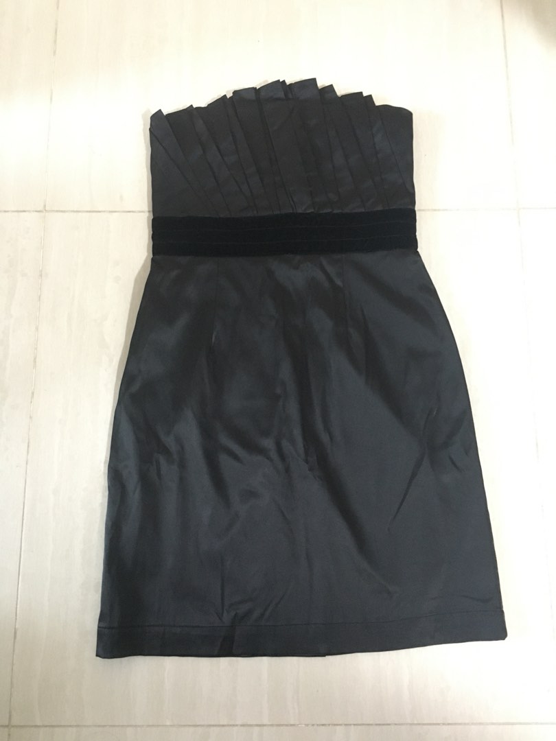 The Mod House exclusive strapless dress, Women's Fashion, Dresses ...