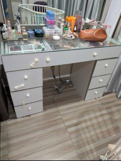 (Category: ) located in . Submitted by Sista (Listing ID 1347433559, Image 1). Description: .