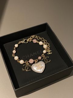 (Category: ) located in . Submitted by watchholic (Listing ID 1347353347, Image 1). Description: .