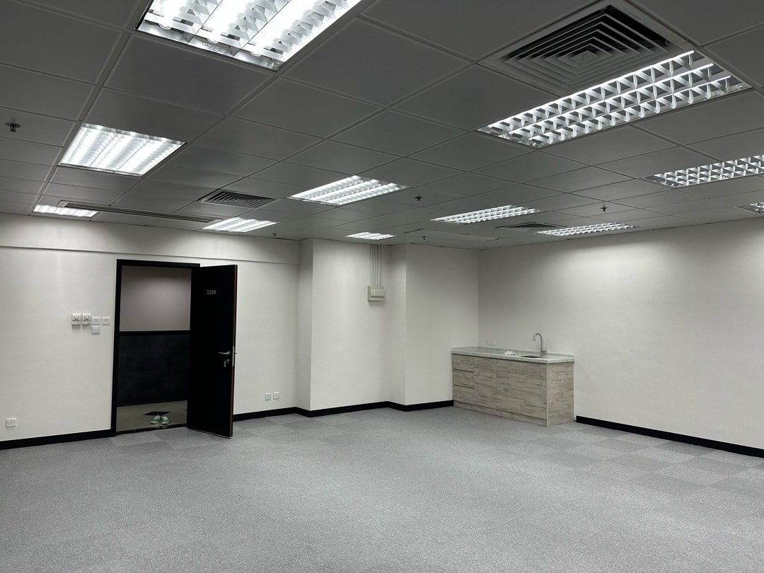 Owner of a studio unit in Asia Trade Centre, Kwai Chung, is renting/selling without agent commission.63438608650243114