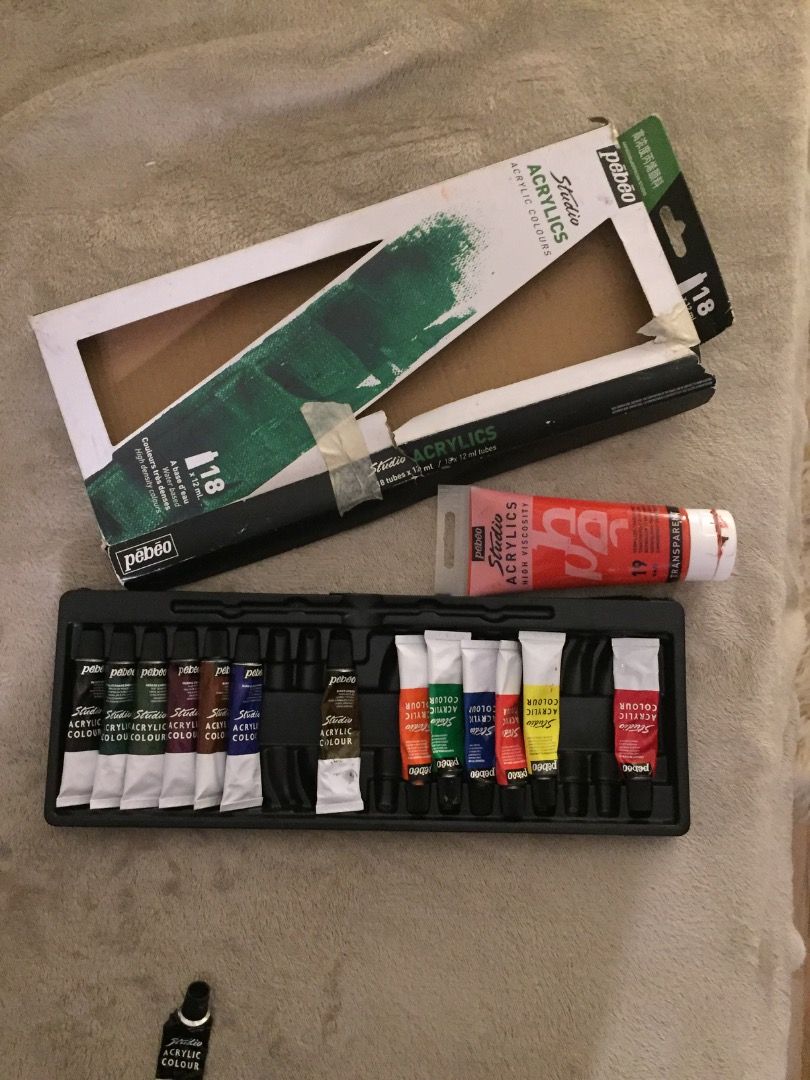 ACRYLIC PAINT AND OIL PAINT (PAINT BUNDLE) (Category: Craft Supplies & Tools) located in Quezon City. Submitted by closetica (Listing ID 1347614769, Image 3). Description: Looking for Paint in lower price that are in good condition? I got you. Ive been more focused on crochet and embroidery. I’d like to declutter. Others might use. Sayang kasi. All are in good condition. Can be used. Oha. Items: 1) Pebeo acrylic paint in variation 2) Pebeo oil pa