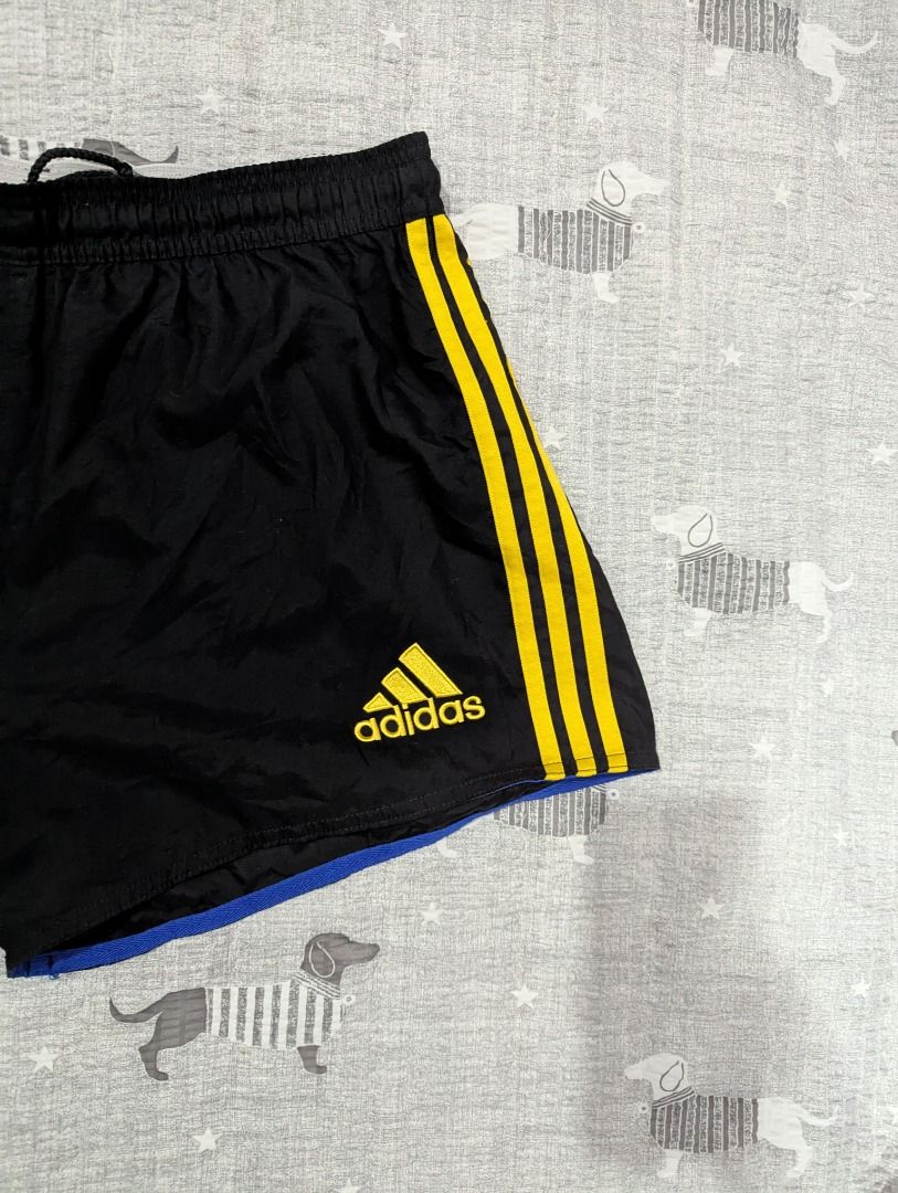 Adidas below the knee short 30-36 (Category: Shorts) located in Antipolo. Submitted by bentakahitanoano (Listing ID 1347524694, Image 3). Description: Still in good shape Size medium can fit 30-36 waist Measurements Waist 15.5" Length 13.5".