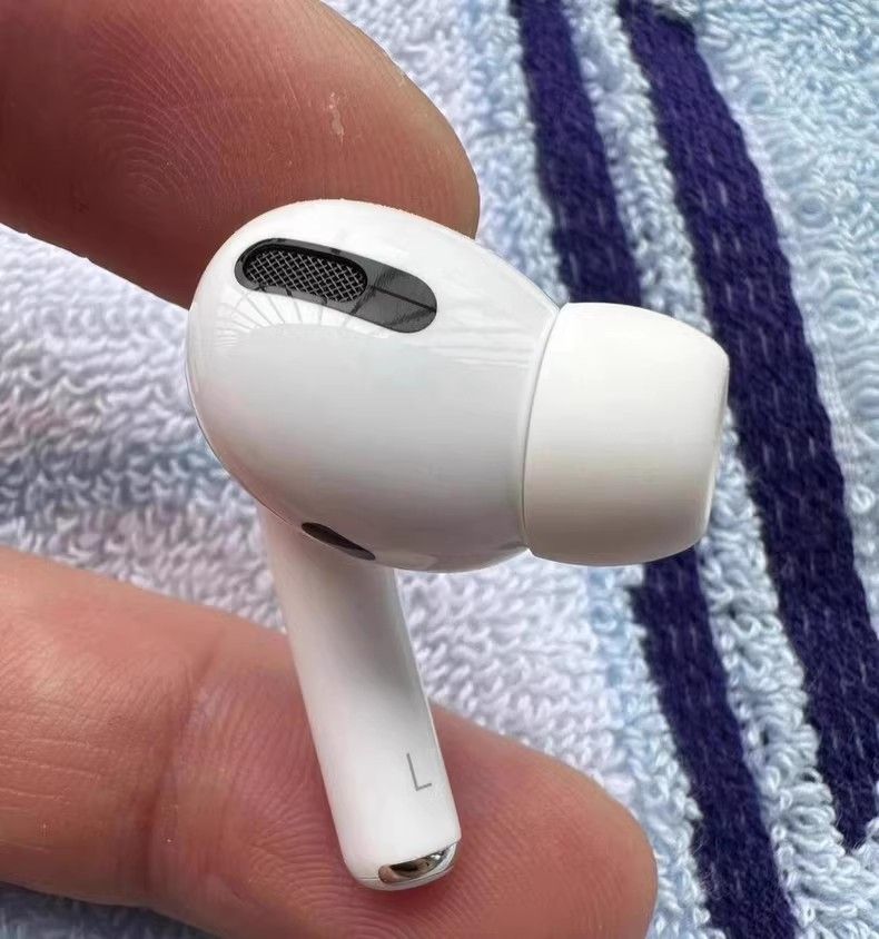 Airpods Pro gen1  Left  side ear628630622158101116