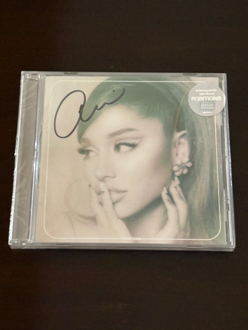 Ariana Grande Signed Positions CD (Category: CDs & DVDs) located in Manila. Submitted by stefandraboutique (Listing ID 1347504539, Image 1). Description: 💚.