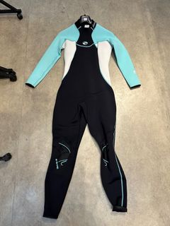 (Category: ) located in . Submitted by gs-diving (Listing ID 1347563484, Image 1). Description: .