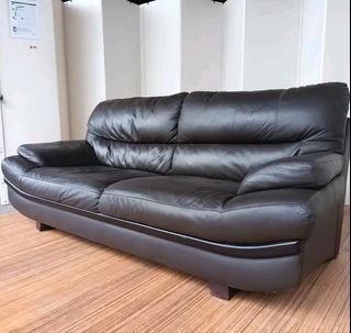 (Category: ) located in . Submitted by shaira29 (Listing ID 1347575838, Image 1). Description: .
