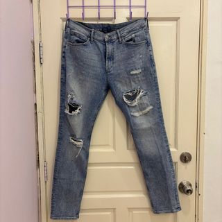 (Category: ) located in . Submitted by andrechan28 (Listing ID 1347629376, Image 1). Description: .