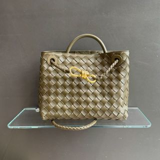 (Category: ) located in . Submitted by singapurabags (Listing ID 1347554035, Image 1). Description: .