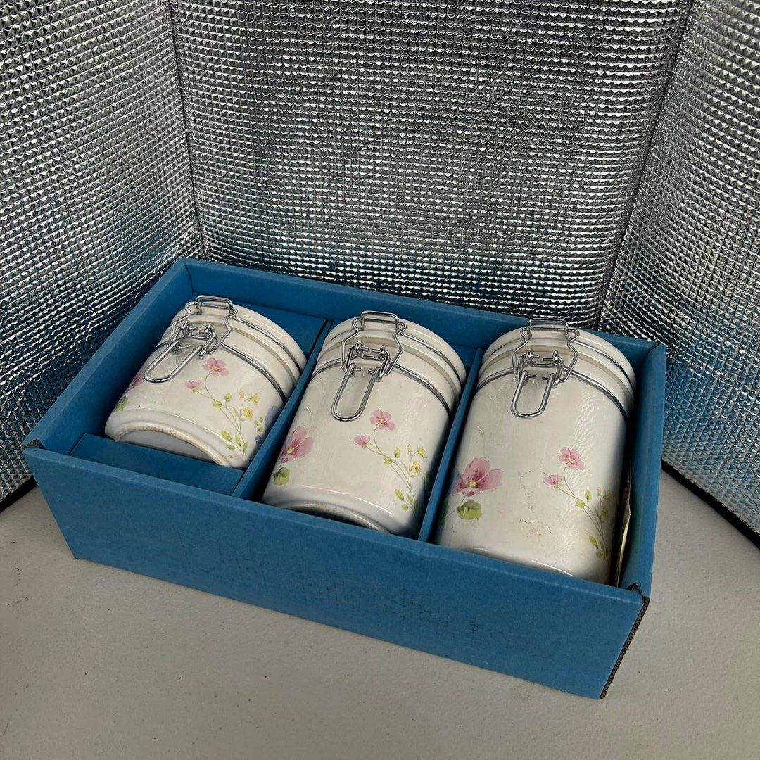 Ceramic Canister Storage (Category: Other Kitchenware & Tableware) located in Daet. Submitted by cjsurplus (Listing ID 1347599849, Image 3). Description: 𝐂𝐄𝐑𝐀𝐌𝐈𝐂 𝐂𝐀𝐍𝐈𝐒𝐓𝐄𝐑 ⋆˚✿˖° pwede pang gift ⋆˚✿˖° with box MINE: ₱1,000 𝓝𝓸𝓽𝓮: 𝗆𝗂𝗇𝖾 𝗇𝗈𝗐, 𝗉𝖺𝗒 𝗍𝗈𝗆𝗈𝗋𝗋𝗈𝗐 𝗉𝗈𝗅𝗂𝖼𝗒! 🍄 𝖫𝗈𝖼𝖺𝗍𝗂𝗈𝗇: 𝖣𝖺𝖾𝗍 𝖢𝖺𝗆𝖺𝗋𝗂𝗇𝖾𝗌 𝖭𝗈𝗋𝗍𝖾 🍓 — 𝖭𝖮 𝖢𝖮𝖣 — 📦𝖬𝖮𝖣: 𝖥𝗅𝖺𝗌𝗁 𝖤𝗑𝗉𝗋𝖾𝗌𝗌 💸𝖬𝖮𝖯: 𝗀𝖼𝖺𝗌𝗁 & 𝗉𝖺𝗒𝗆𝖺�