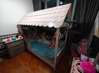 (Category: ) located in . Submitted by ramuknaval (Listing ID 1347497932, Image 1). Description: .
