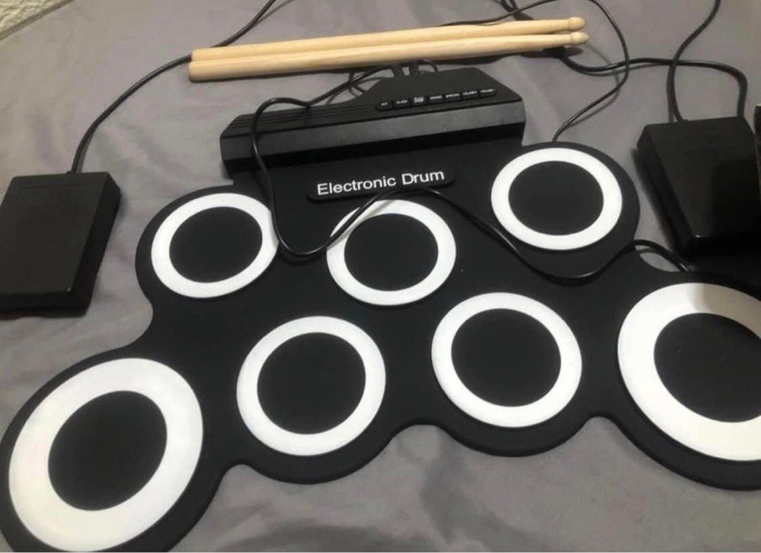 Digital Drum Set with free Speakers (Category: Musical Instruments) located in Manila. Submitted by drinlima (Listing ID 1347577970, Image 3). Description: DIGITAL DRUM KIT HIGH QUALITY SOUNDS!!! Inclusions: ✅Free Speaker ✅drum stick ✅pedal wire ✅digital drum set ✅connector ✅MANUAL FOR BEGGINER ✅BLUETOOTH SPEAKER CONNECTOR READY 1599 ONLY! MURANG MURA NA PO YAN BRAND NEW KAPAG MALL PRICE 2300❗️ MAS MAGANDA IF MY BLUETOOTH SPEAKER KAYO PARA NASA C
