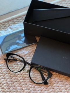 （分類：）位於 。 由 stitchhhn 提交（商品編號 1347518803，圖片 1）。簡介： 。