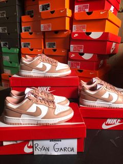 (Category: ) located in . Submitted by rr.sneakerstash (Listing ID 1347495340, Image 1). Description: .