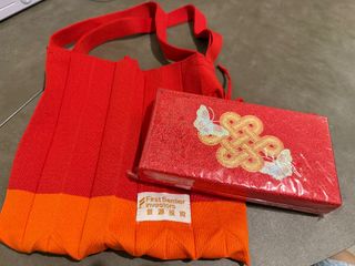（分類：）位於 。 由 superkatkat 提交（商品編號 1347614818，圖片 1）。簡介： 。