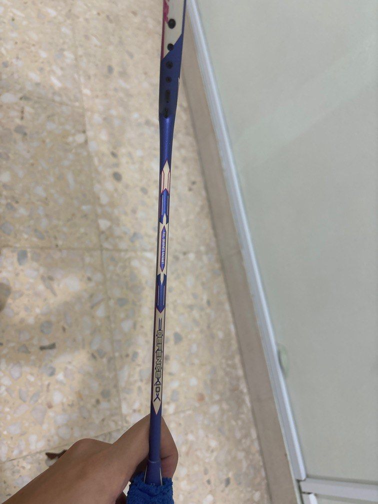 Fleet racket (Category: Racket & Ball Sports) located in Singapore. Submitted by jamustan (Listing ID 1347611913, Image 3). Description: .