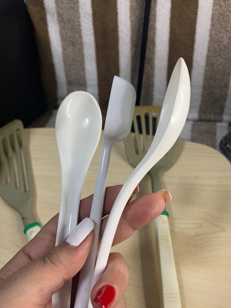 Japan bundle kitchenware (Category: Other Kitchenware & Tableware) located in Cabanatuan. Submitted by mjluxxejapan (Listing ID 1347647101, Image 2). Description: Take all only .used n po pkicheck mabuti mga pics .s may gusto lng matibay png non stick ung mga laddle bawal n bawal d maselan pls Details posted .