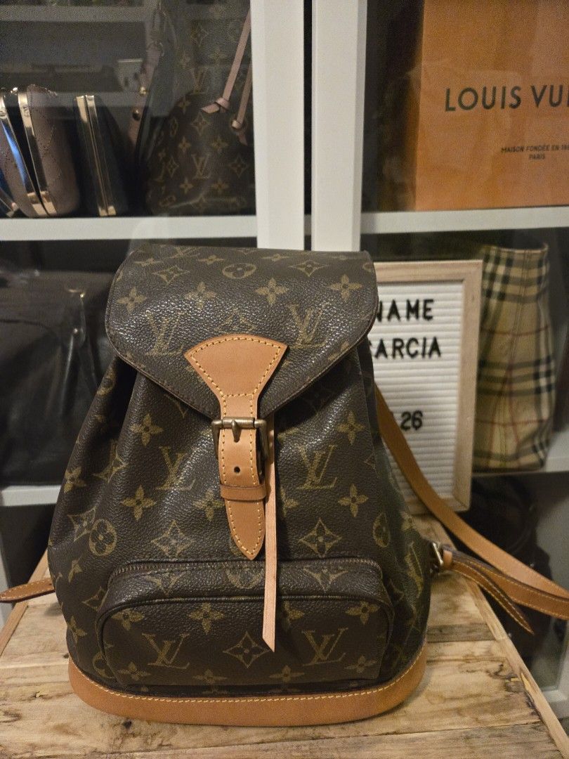 Original Louis Vuitton Montsouris MM (Category: Luxury Bags & Wallets) located in Las Pinas. Submitted by juliagarcia95 (Listing ID 1252664180, Image 1). Description: Montsouris backpack small P 25k only Excellent condition Original Vachetta leather replaced by Primerestoreph in QC branch hence magkaiba po yung color ng leather sa loob where the stamp is Interior and exterior is very clean No other issues. Cash on pick up okay You can check the b