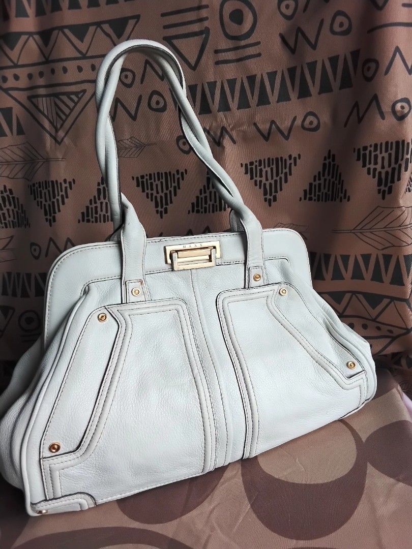 MAXX Studio New York Bag (Category: Tote Bags) located in Bulacan. Submitted by MariaRegon (Listing ID 1347545672, Image 1). Description: Natural Light. Day Light Shot. Nothing to hide, what you see is what you get..
