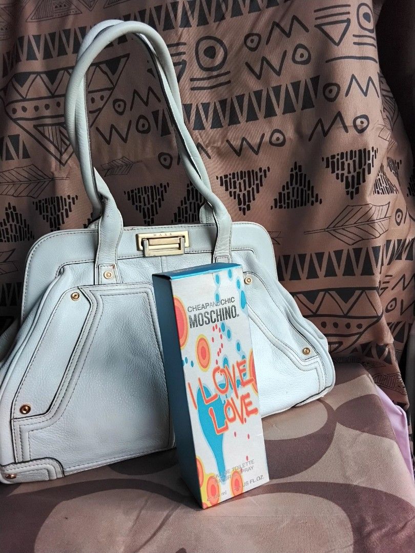 MAXX Studio New York Bag (Category: Tote Bags) located in Bulacan. Submitted by MariaRegon (Listing ID 1347545672, Image 3). Description: Natural Light. Day Light Shot. Nothing to hide, what you see is what you get..