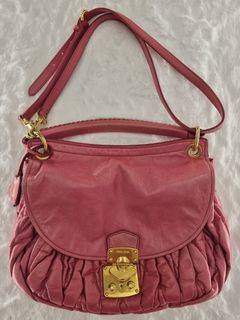 (Category: ) located in . Submitted by simplicity71 (Listing ID 1347516254, Image 1). Description: .