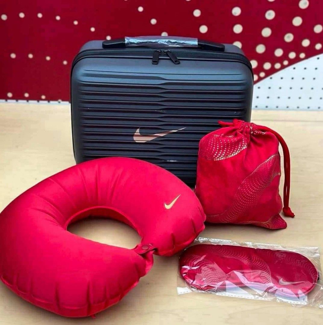 nike travel kit bag