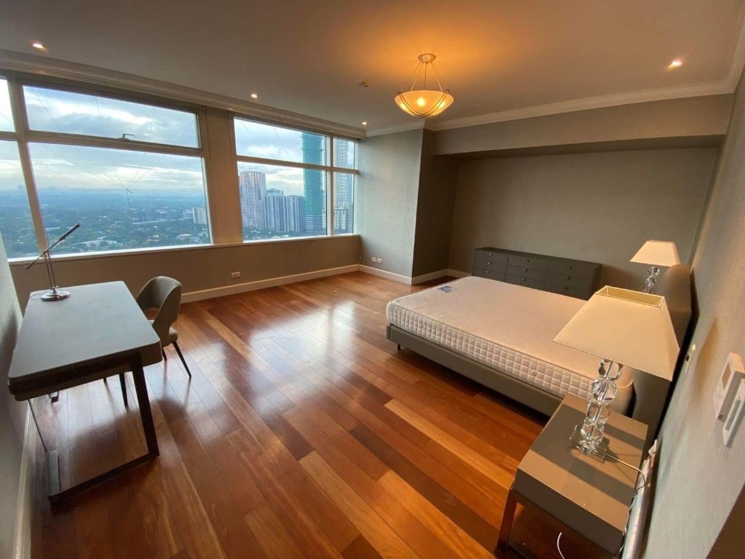 One Roxas Triangle - 3 Bedrooms, Furnished, 309 sqm. Makati City ...