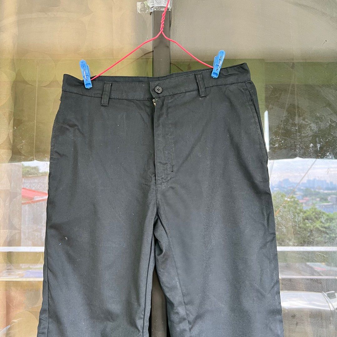 PISANTI BLACK TROUSER FOR MEN SIZE 30 (Category: Trousers) located in Valenzuela. Submitted by kristhingss (Listing ID 1347654481, Image 2). Description: 1. PLEASE READ 1ST PICTURE FOR MEASUREMENTS AND DESCRIPTION. 2. COLOR MAY VARY DUE TO LIGHTING. 3. ISSUES WILL BE MENTION IF THERE'S ANY. 4. PM FOR MORE INFO. 5. MORE PHOTOS WILL BE UPLOADED SOON. PLS STAY TUNE..