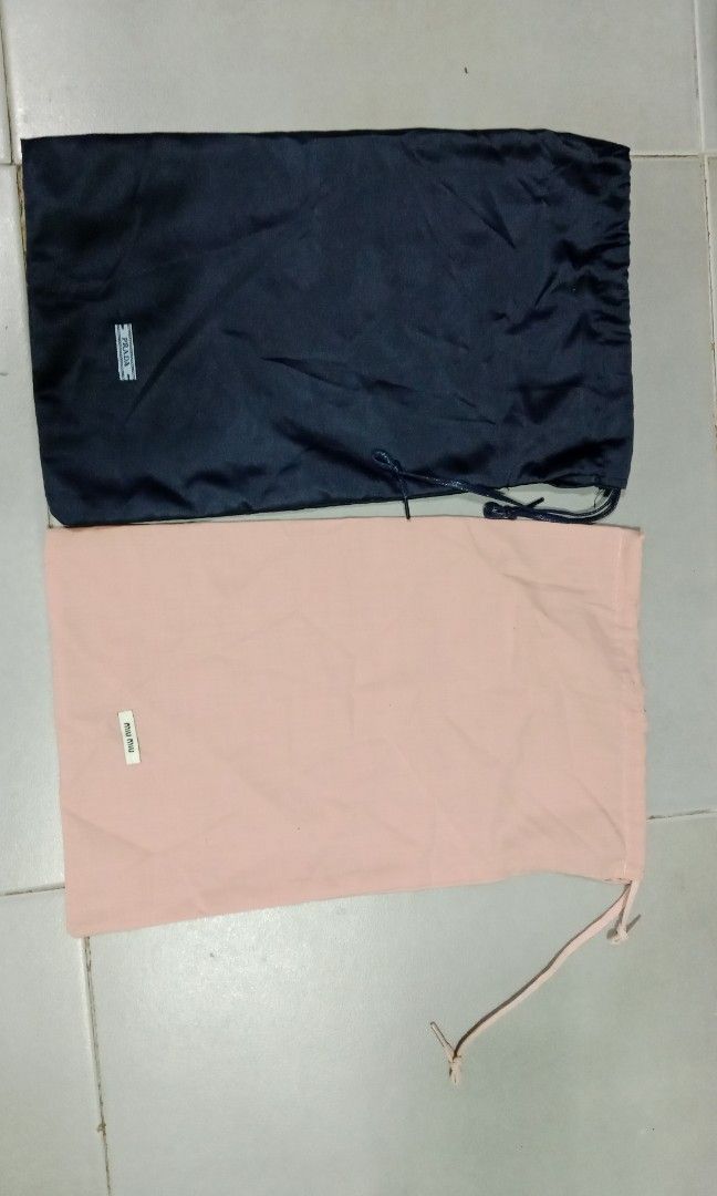 prada miu miu (Category: Luxury Bags & Wallets) located in Mandaluyong City. Submitted by newdepot (Listing ID 1347616590, Image 1). Description: aspack dust bags prada W 9 x L 13.5 miu miu W 8.5 x L 13.5.