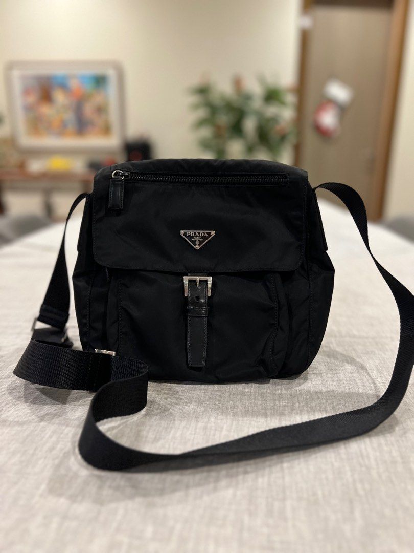 Prada Sling Bag (Category: Luxury Bags & Wallets) located in Manila. Submitted by solar_madness (Listing ID 1347587619, Image 1). Description: Prada Tessuto Men’s Sling Bag Condition: Excellent, Rank 9.3/10 Color: Black Material: Black Tessuto Nylon / Leather in Silver Hardware Inclusion: Bag only ⚡️Last price posted. No haggling please ⚡️Best Deal for the quality Shipping: via lalamove/grab/lbc cop Meet-ups: southwoods area or atc/festival mall 